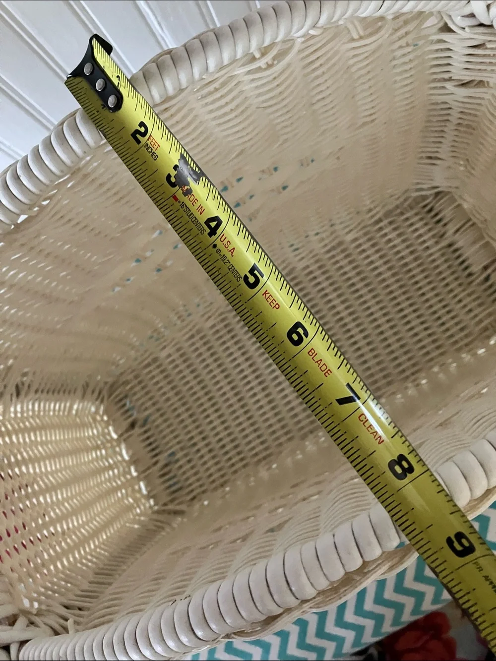 Boho Style White Wicker Magazine/Storage Rack, Weatherproof - Picture 8 of 11
